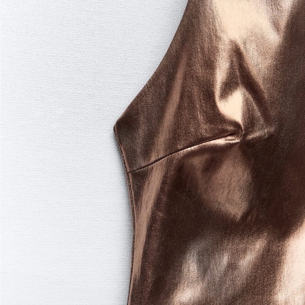 Zara limited edition halter dress with metallic thread - Picture 5 of 6